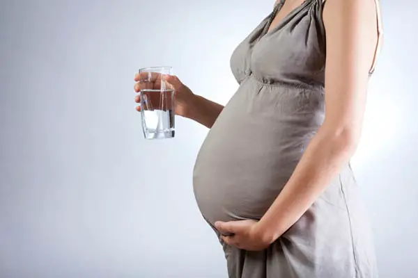 Tips to Stay Hydrated While Pregnant
