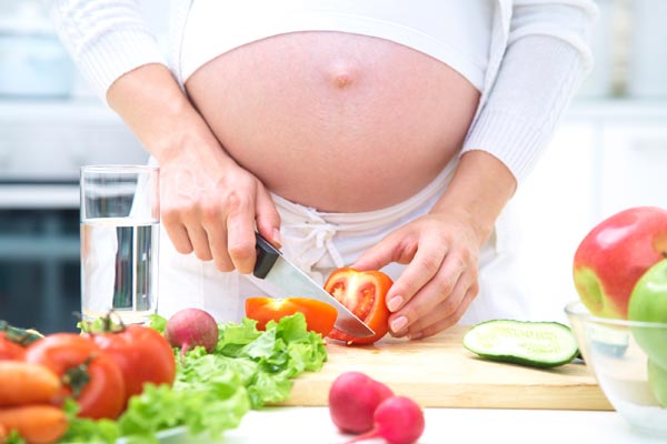 Top-Foods-to-Avoid-While-Pregnant-3 | Mom Blog Now